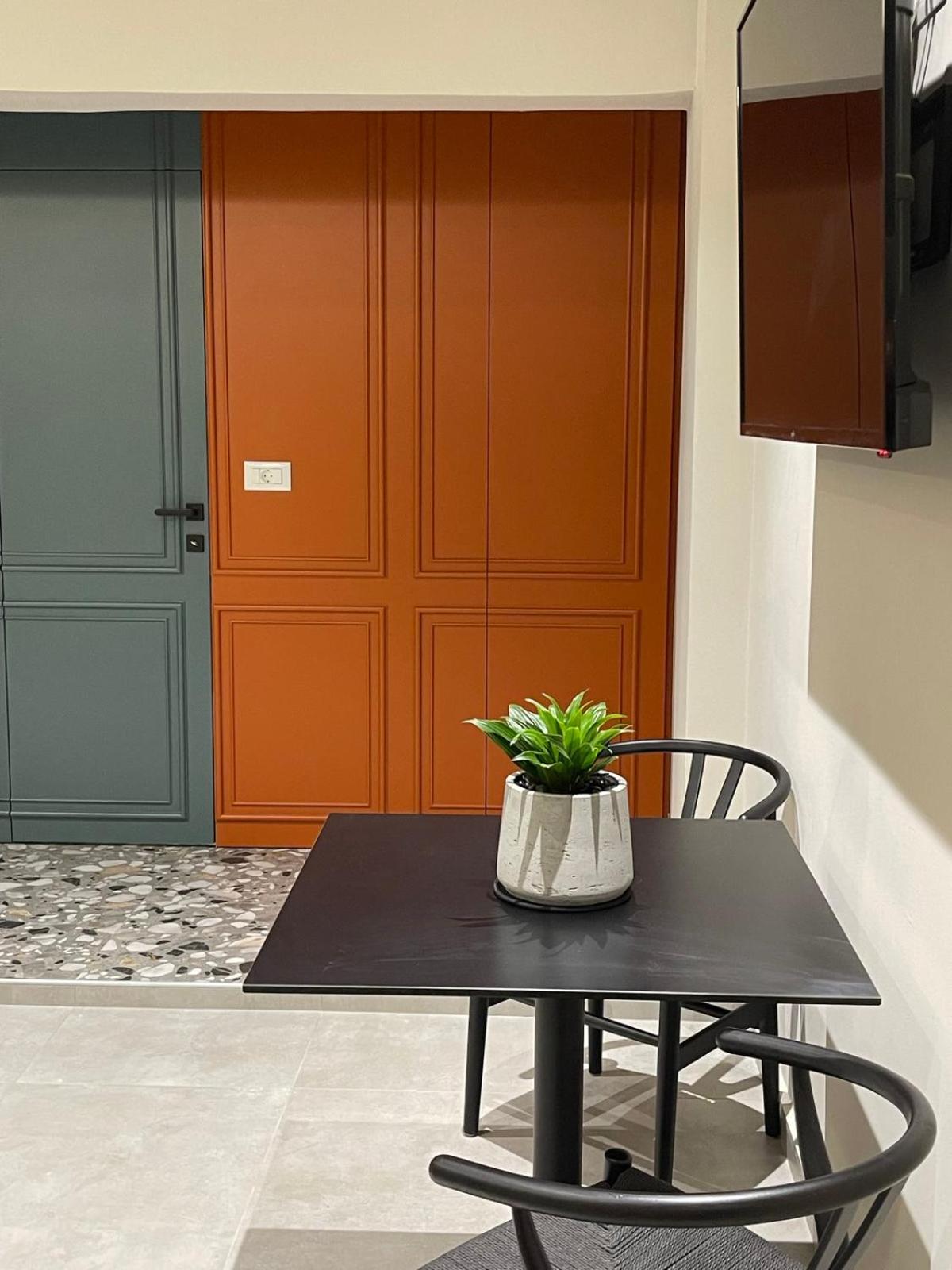 Andrews Luxury Suites Near The Airport كاندية المظهر الخارجي الصورة