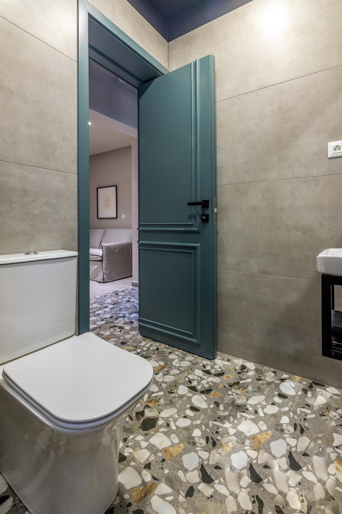 Andrews Luxury Suites Near The Airport كاندية المظهر الخارجي الصورة