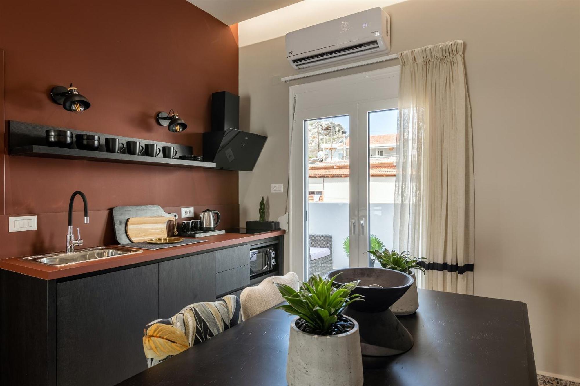 Andrews Luxury Suites Near The Airport كاندية المظهر الخارجي الصورة
