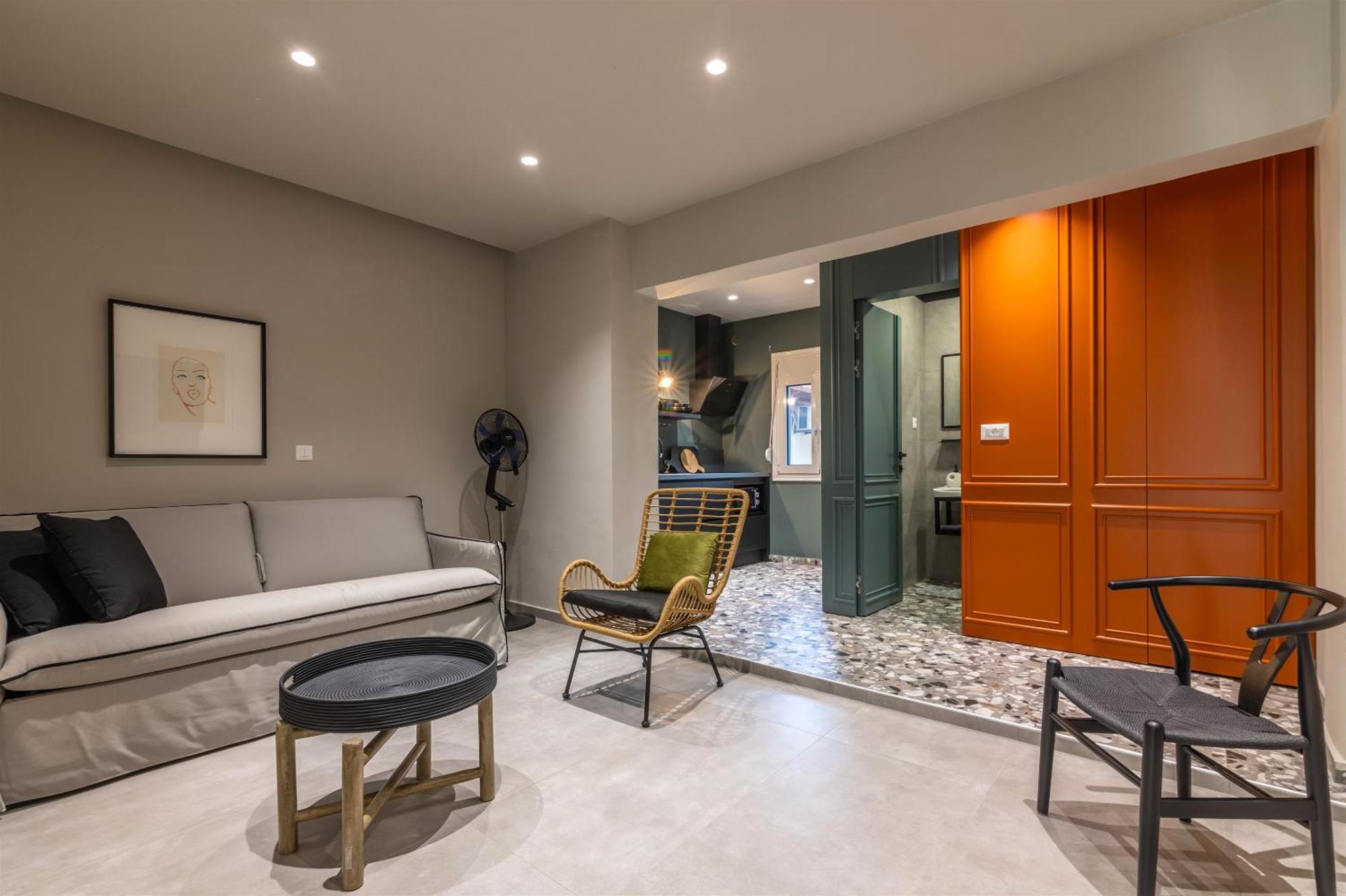 Andrews Luxury Suites Near The Airport كاندية المظهر الخارجي الصورة